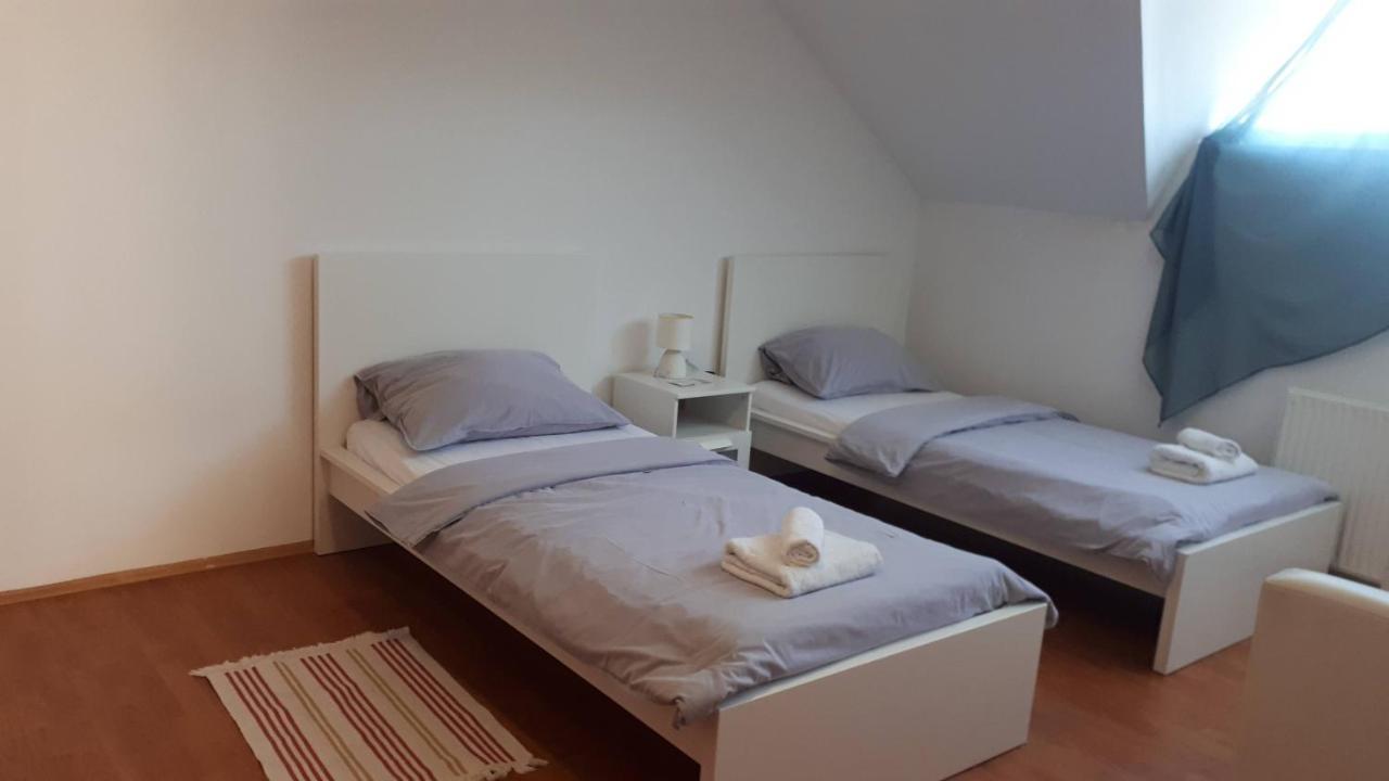 Guest House Ruza Tenja Εξωτερικό φωτογραφία